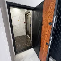 93متر / دوخواب / نوساز کلیدنخورده