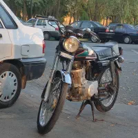 موتورسیکلت مدارک دار