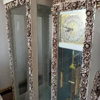 بوفه و ساعت ایستاده