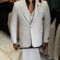 فروشگاه (سرپرست) دور میدان میرزاکوچک خان|لباس|مشهد, حسین‌آباد|دیوار