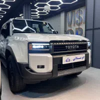 پرادو ۲۰۲۴ پلاک ملی سفید و قهوه ای