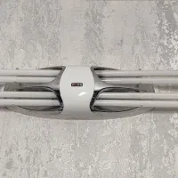 قاب و لامپ مهتابی