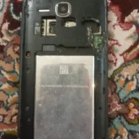 گوشی خراب به فروش می رسد وقت به درد اوراق می خورد