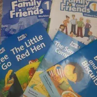 کتاب زبان Family and friends 1