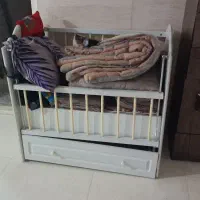 تخت خواب متحرک و کشو دار