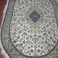 فرش بیضی ماشینی در حد نو