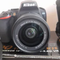 دوربین Nikon D3500 + لنز 18-55m تمیز و کم‌کارکرد|دوربین عکاسی و فیلم‌برداری|نجف‌آباد, نجف‌آباد|دیوار