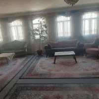 دو دست مبل نه نفره|مبلمان خانگی و میز عسلی|قم, شاه ابراهیم|دیوار