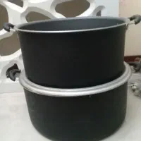 دوتا قابلمه بزرگ تفلون