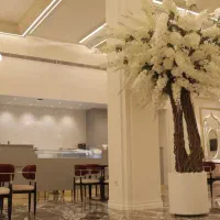 استخدام فوری نیروی خدمات(خانم ) برای عمارت زیبایی