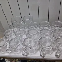 فنجان فرانسه عینکی