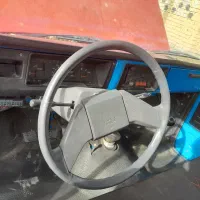 نیسان وانت مدل ۸۳