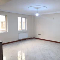 آپارتمان خوش نقشه با نورگیر عالی|اجارهٔ آپارتمان|تهران, جی|دیوار