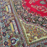 دو عدد فرش موکت و تکی|فرش|بروجرد, |دیوار