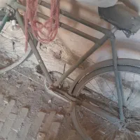 دوچرخه چینی دو میل نیاز به تعمیر