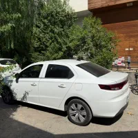 تاراv4اتومات مدل 404 بی رنگ و تصادف در حد صفر