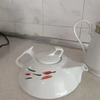 دوعدد قوری چینی|قوری، کتری، قهوه‌ساز دستی|اردبیل, |دیوار