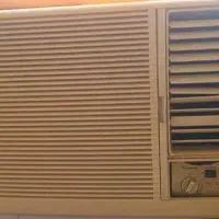 کولر گازی پنجره‌ای و دو عدد کولر آبی