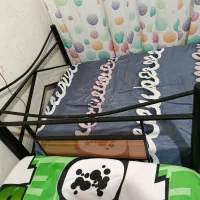 تخت یک نفره فلزی