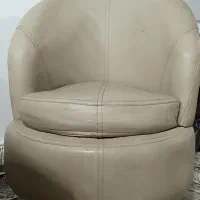 صندلی گردان چرمی