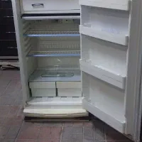 یخچال دونار سو 8فوت سالم بشرط کار