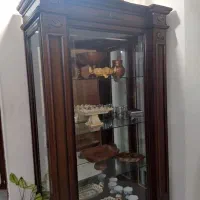 ویترین چوبی در حد نو