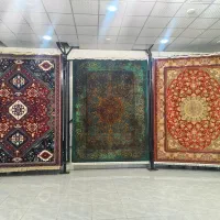 فرش ماشینی 700 شانه اصیل کاشان قرمز