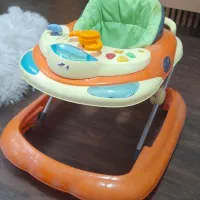 رورواک نوزاد. صندلی ادرار. پشه بند وعروسک