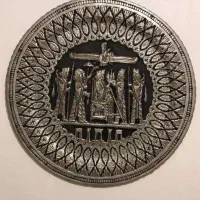 سینی مسی بزرگ قلمزنی طرح هخامنشی قطر 38 سانتیمتر|صنایع دستی و سایر لوازم تزئینی|اصفهان, بهارستان|دیوار