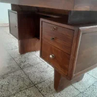 میز اداری|دفتر کار|نیشابور, گنبد سبز|دیوار