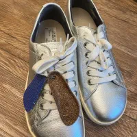 کفش زنانه مارک سایز ۳۹-۴۰