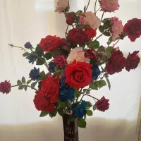 گلدان و گل رز|گل مصنوعی|زنجان, |دیوار