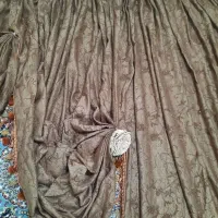 پرده قهوه ای زرین