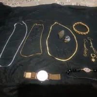 تعدادی بدلیجات رنگ ثابت  در حد نو