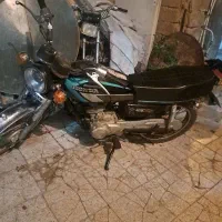 دو عدد موتور سیکلت