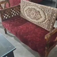 تخت چوبی واهنی وصندلی چوبی واهنی|صندلی و نیمکت|نور, |دیوار