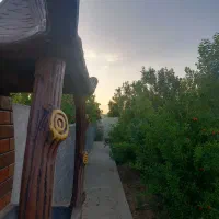 باغ-300-متری-با-درختان-چندساله-شرایطی-اقساطی