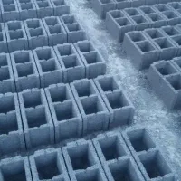 بلوک  سیمانی