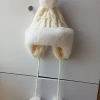 کلاه زمستونی بافت|لباس|رباط‌کریم, رباط‌کریم|دیوار