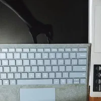 سرفیس پرو ۷