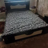 تخت دو نفره چوبی سفید و مشکی|تخت و سرویس خواب|اردبیل, |دیوار