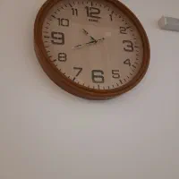 ساعت دیواری چوبی