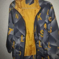 پوتین وبارونی دورو  هم پسرونه هم دخترونه|کفش و لباس بچه|رشت, رشتیان|دیوار