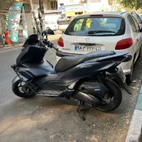 هندا PCX  مدل ۴۰۲ درحد وبا لوازم|موتورسیکلت|تهران, سلسبیل جنوبی|دیوار