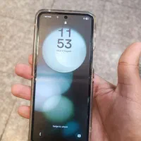 Samsung z flip 5 live demo|موبایل|اصفهان, باغ دریاچه|دیوار