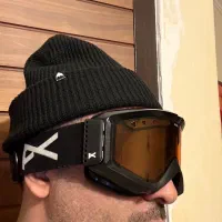 عینک اسکی anon