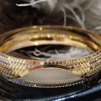 النگو نیم پهن طلا برلیان