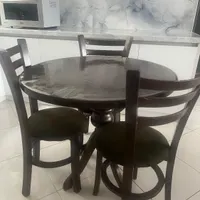 میز و صندلی ناهار خوری
