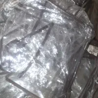 کاور میز نهار خوری تمیز وقابل استفاده .