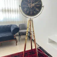ساعت ایستاده